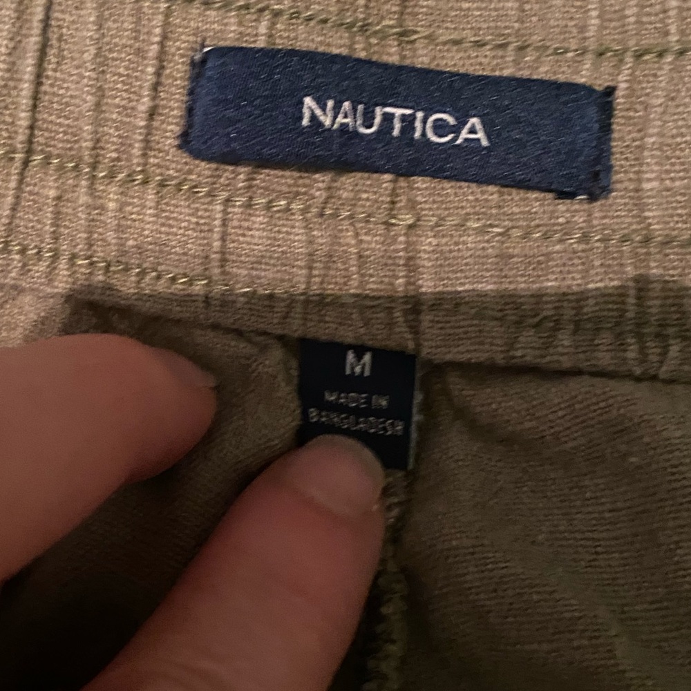 Shorts - Picture 4 of 6